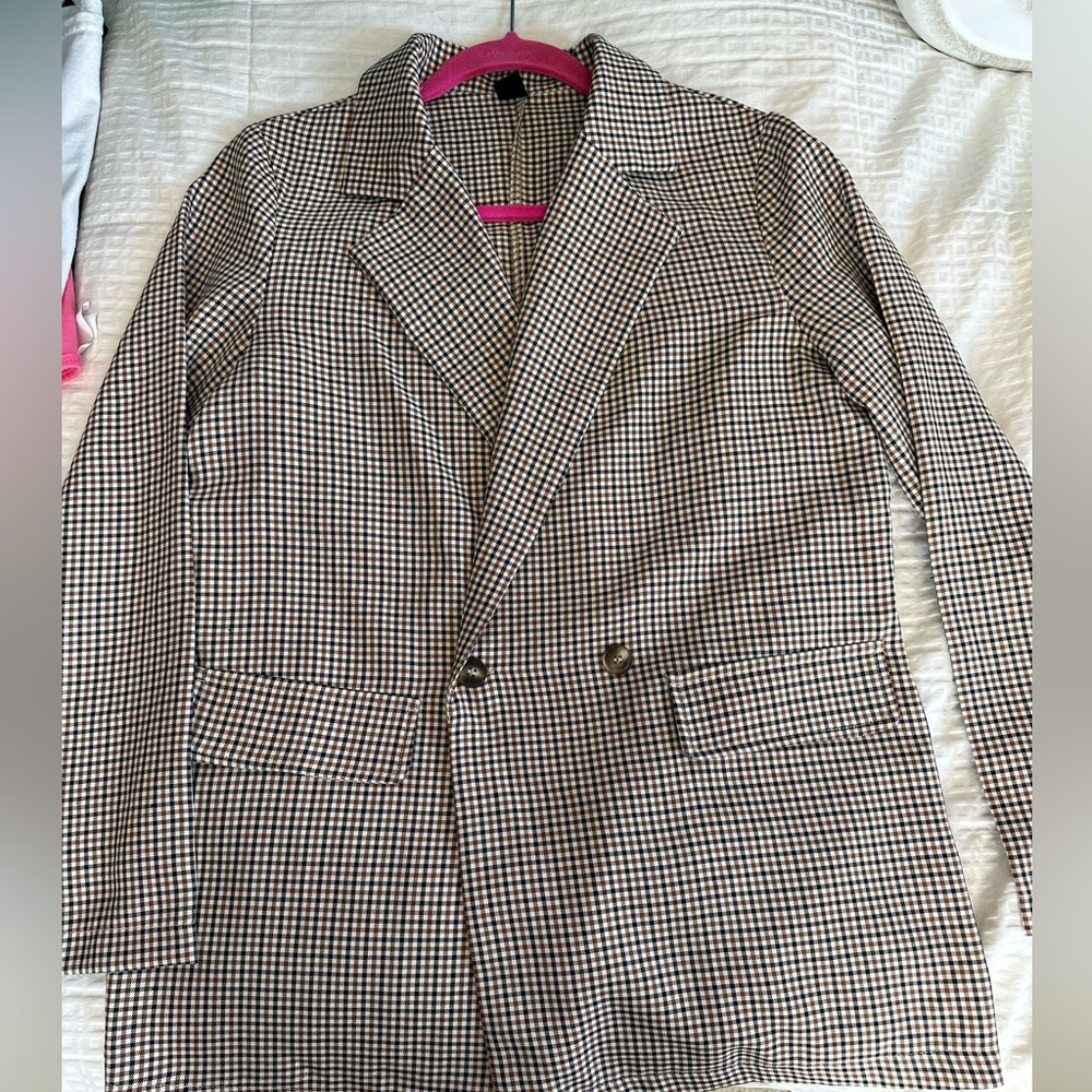 Ladies double breasted suit jacket